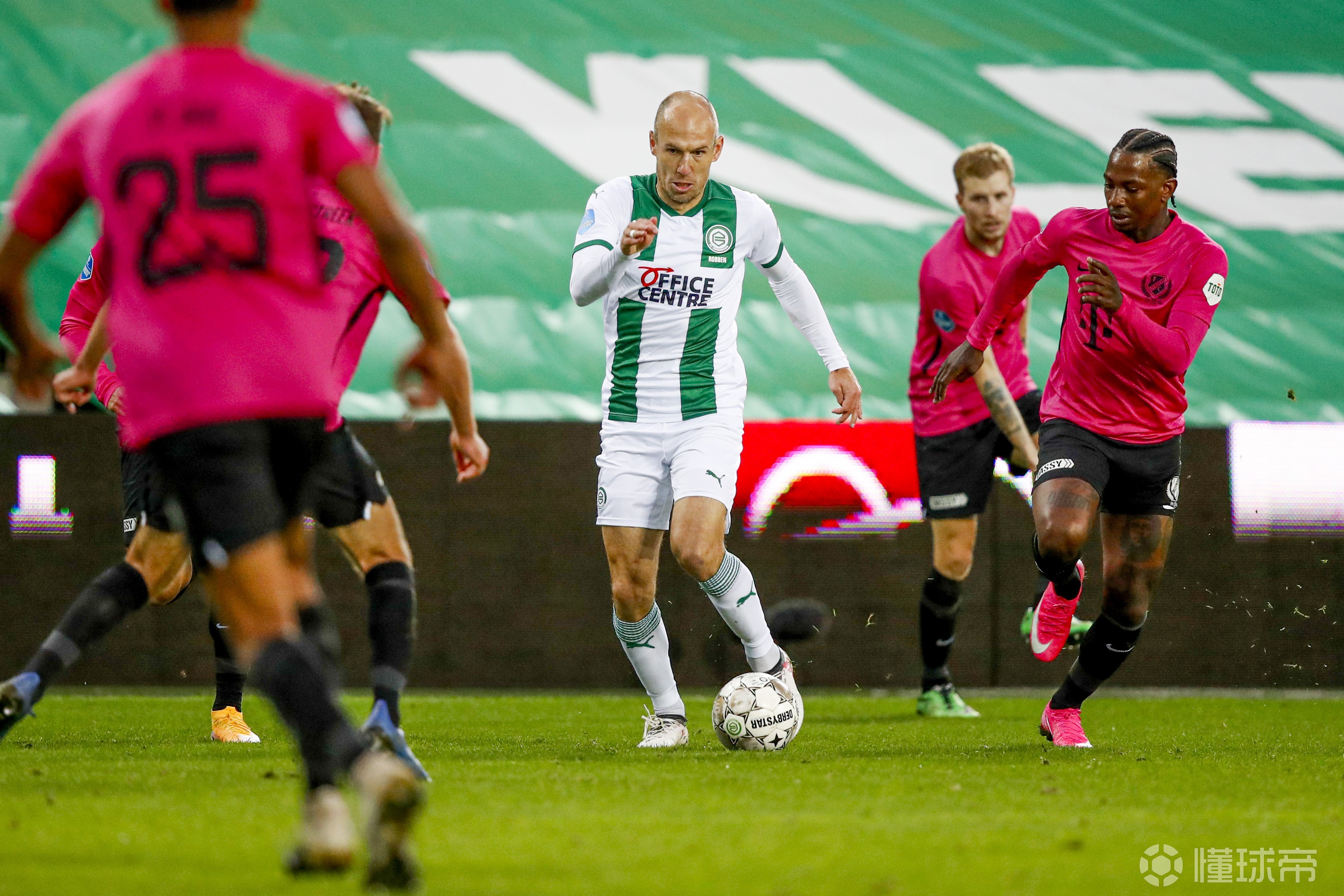 九游会游戏 -为何人在危急时刻能够举起远超平时的重量